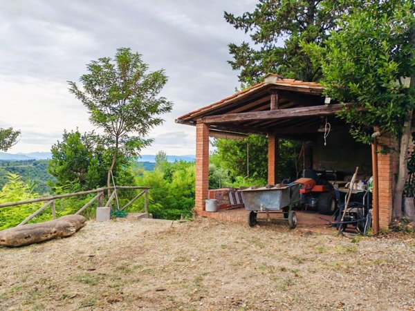 casa indipendente in vendita a Palaia