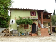 casa indipendente in vendita a Palaia