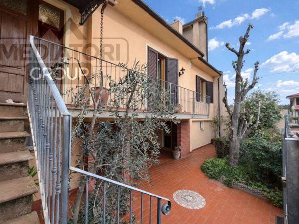 casa indipendente in vendita a Palaia in zona Forcoli