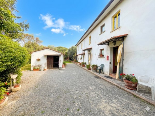 casa indipendente in vendita a Palaia