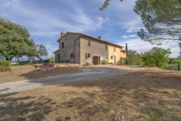 casa indipendente in vendita a Palaia