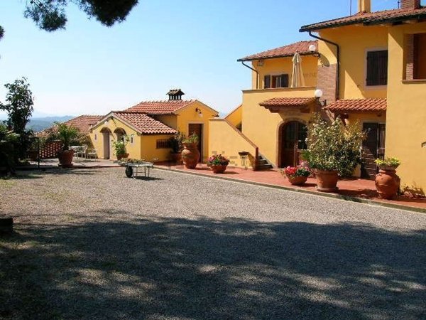 casale in vendita a Palaia in zona Partino