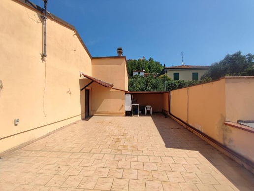 appartamento in vendita a Palaia in zona Forcoli