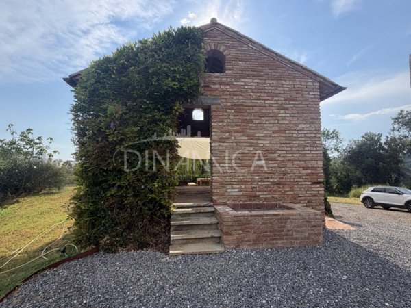 casale in vendita a Palaia