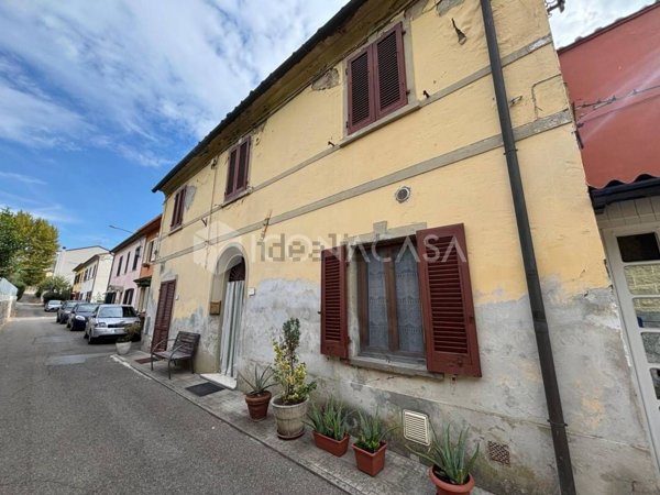 appartamento in vendita a Palaia in zona Forcoli