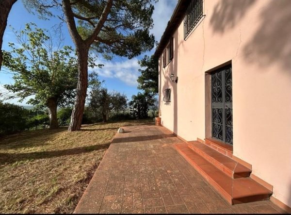 casa indipendente in vendita a Palaia