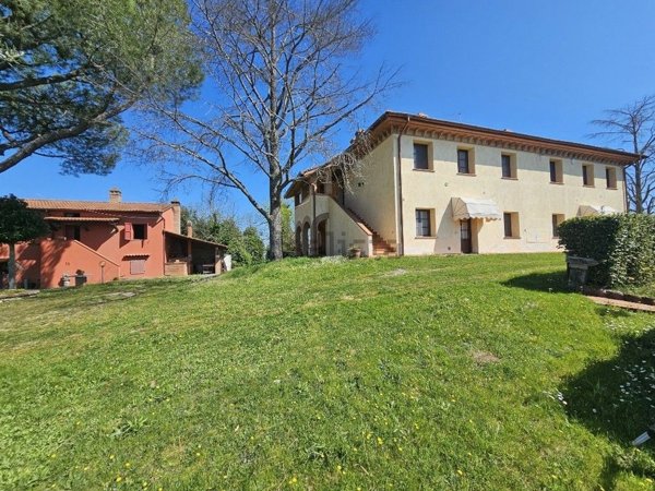 appartamento in vendita a Palaia in zona Colleoli
