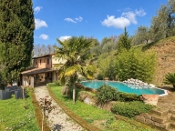 casa indipendente in vendita a Palaia