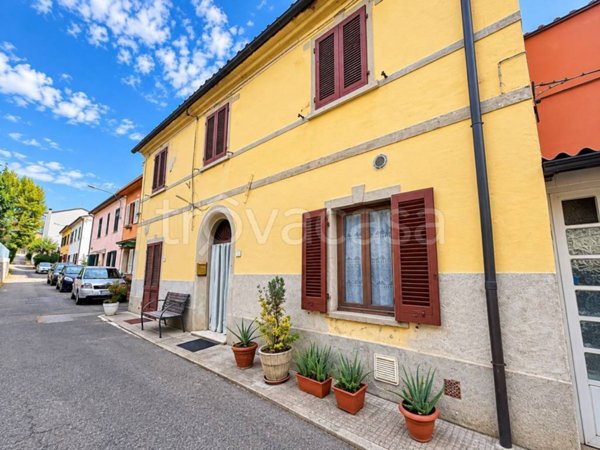 casa indipendente in vendita a Palaia in zona Forcoli