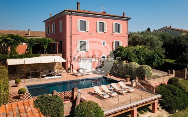 casa indipendente in vendita a Peccioli
