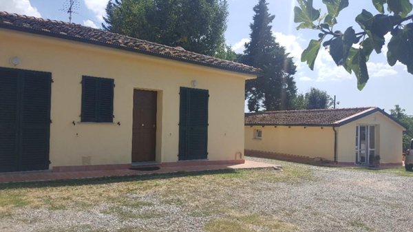 casa indipendente in vendita a Peccioli