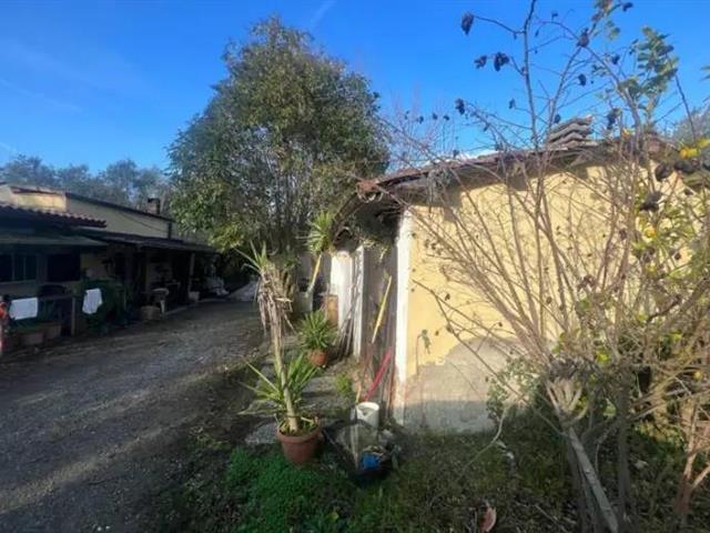 casa indipendente in vendita a Peccioli