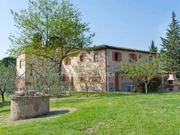 casa indipendente in vendita a Peccioli