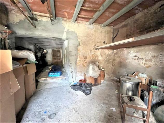 negozio in vendita a Peccioli in zona Fabbrica