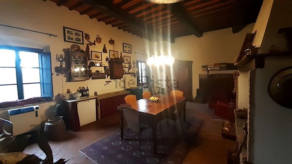 casa indipendente in vendita a Peccioli