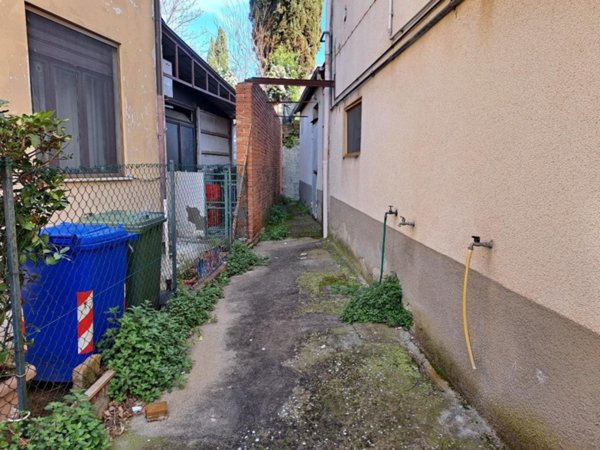 appartamento in vendita a Peccioli in zona Ghizzano