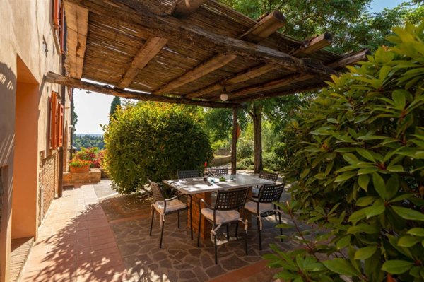 appartamento in vendita a Peccioli in zona Montelopio