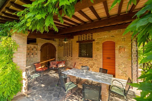 appartamento in vendita a Peccioli in zona Montelopio