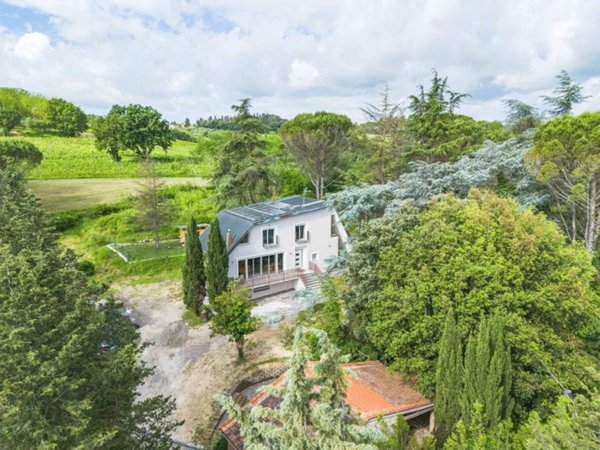 casa indipendente in vendita a Peccioli