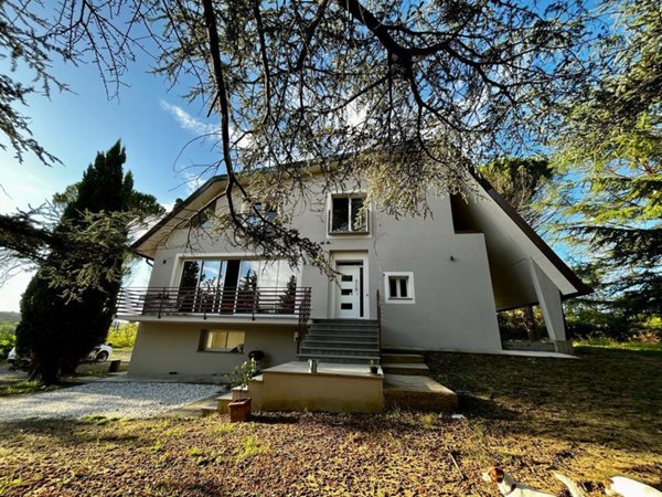 casa indipendente in vendita a Peccioli