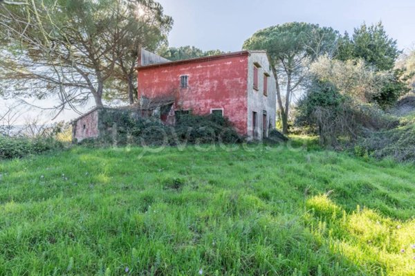 casa indipendente in vendita a Peccioli in zona Legoli