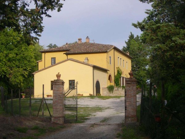 capannone in vendita a Peccioli