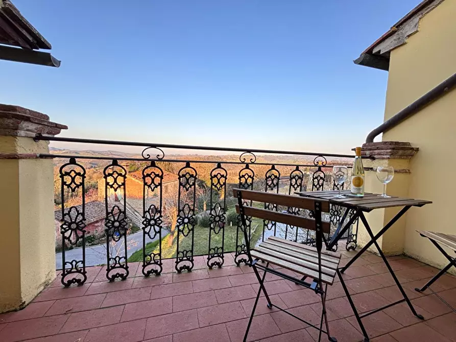 intera palazzina in vendita a Peccioli in zona Ghizzano