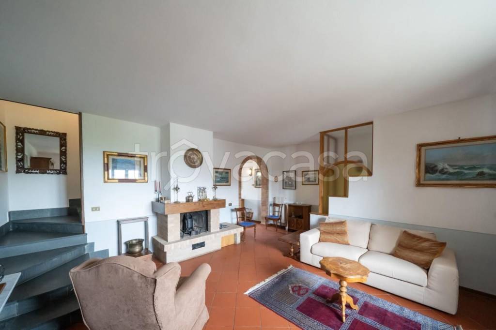 casa indipendente in vendita a Peccioli in zona Fabbrica