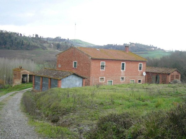 casa indipendente in vendita a Peccioli in zona Ghizzano
