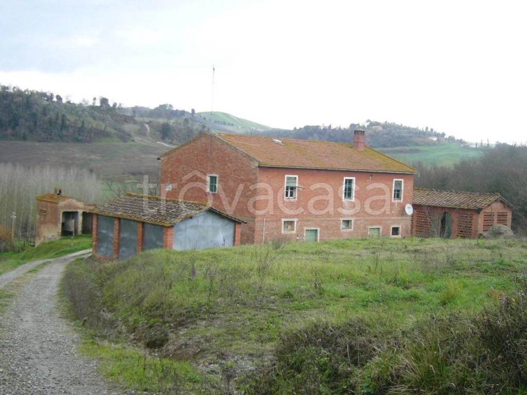 casa indipendente in vendita a Peccioli in zona Ghizzano