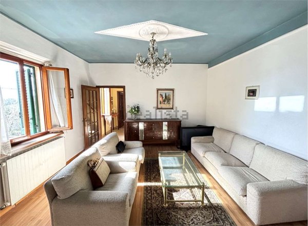 casa indipendente in vendita a Peccioli in zona Ghizzano