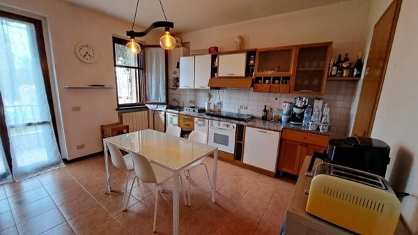 casa indipendente in vendita a Peccioli in zona Fabbrica