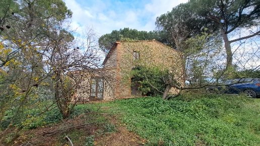 casa indipendente in vendita a Peccioli