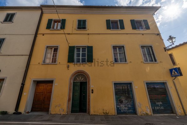 appartamento in vendita a Peccioli in zona Legoli