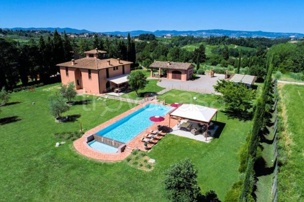 casa indipendente in vendita a Peccioli