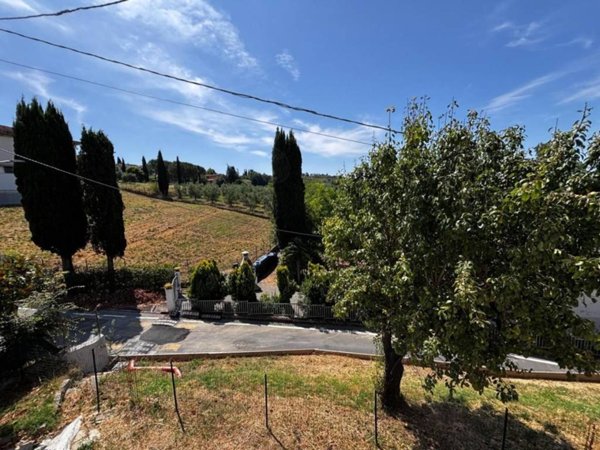 casa indipendente in vendita a Peccioli