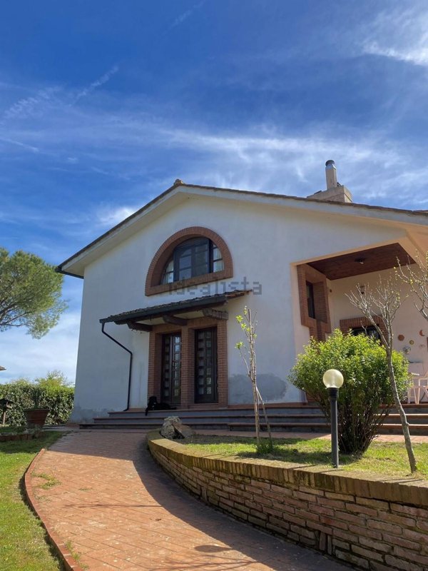 casa indipendente in vendita a Peccioli in zona Ghizzano