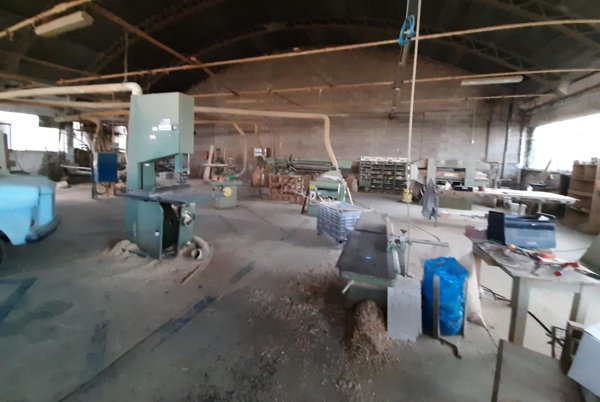 capannone in vendita a Peccioli