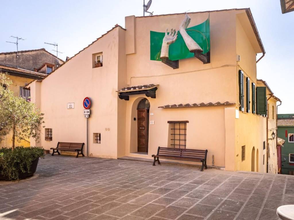 appartamento in vendita a Peccioli in zona Ghizzano