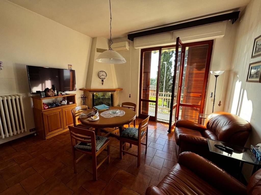 casa indipendente in vendita a Peccioli