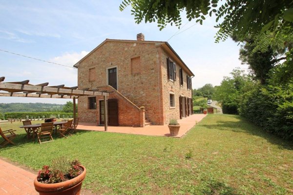 casa indipendente in vendita a Peccioli