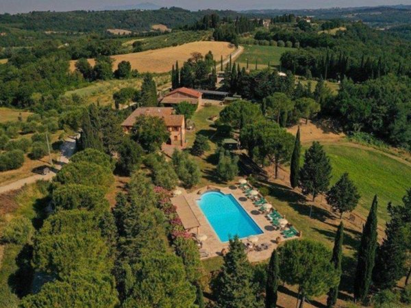 villa in vendita a Peccioli in zona Montelopio