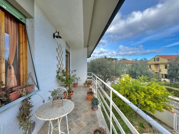 casa indipendente in vendita a Peccioli in zona Ghizzano