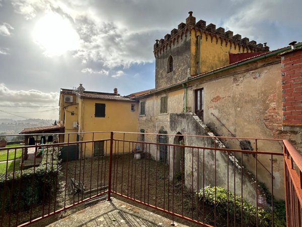 appartamento in vendita a Peccioli in zona Fabbrica