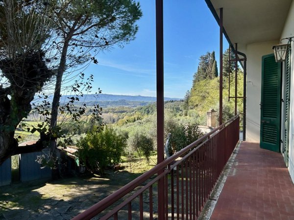 casa indipendente in vendita a Peccioli in zona Montecchio