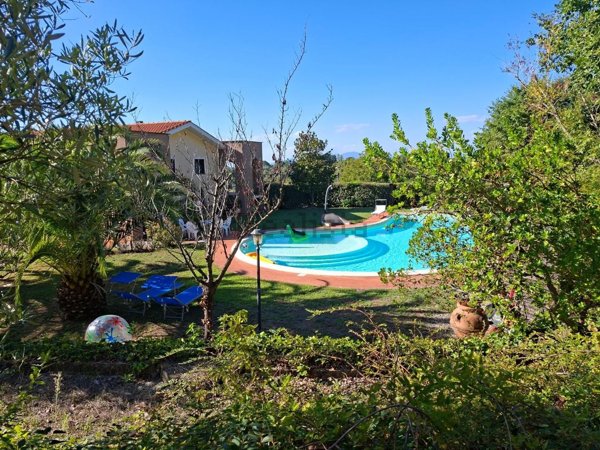 casa indipendente in vendita a Peccioli