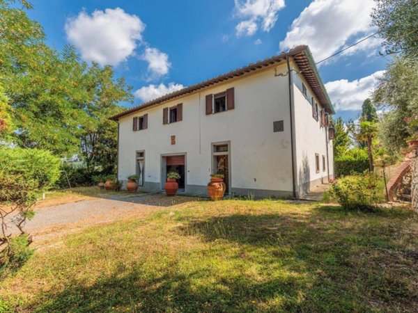 casa indipendente in vendita a Peccioli