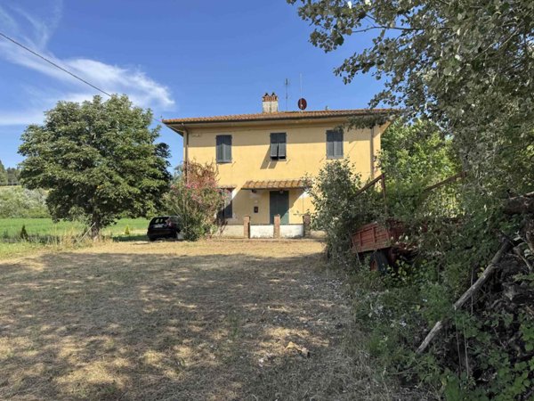 casa indipendente in vendita a Peccioli in zona Ghizzano