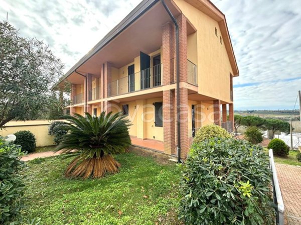 casa indipendente in vendita a Peccioli