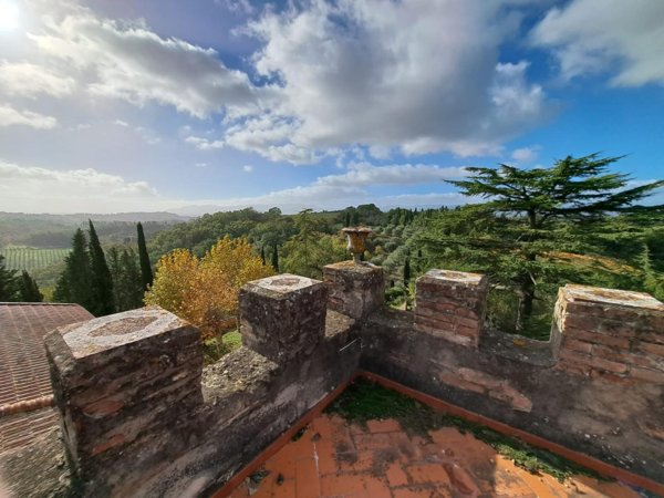 intera palazzina in vendita a Peccioli